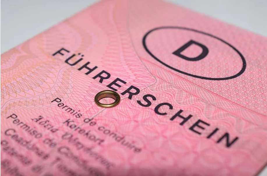 إجراءات الحصول على رخصة قيادة في ألمانيا 2022