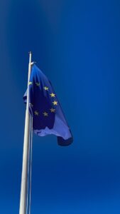 إلغاء الإقامة الدائمة في الاتحاد الأوروبي